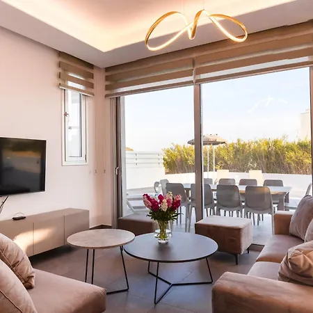 Villa Nissinest Luxury