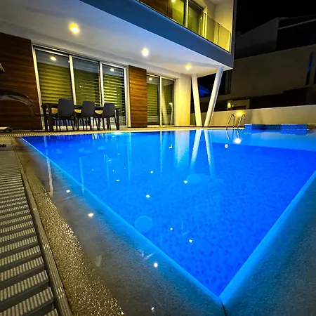 Villa Nissinest Luxury Ayia Napa